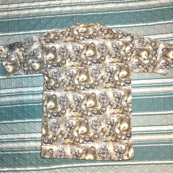 Vintage Busch Gardens Wolves All Over Print Animals T-Shirt Size Medium - Picture 8 of 8